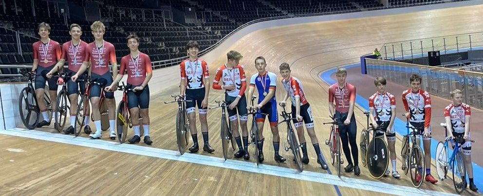 LVM U17m Mannschaft 2 Platz mit Anton Arndt Nils Borrmann Moritz Lechleitner David Moritz 3 Platz Erik Egert