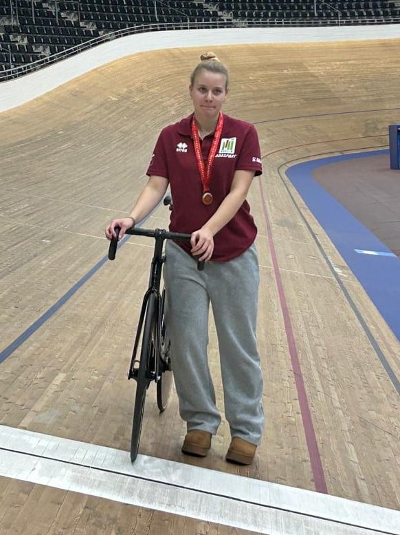 LVM Bahn U19w Omnium und Punktefahren 1 Platz Isa Höllein