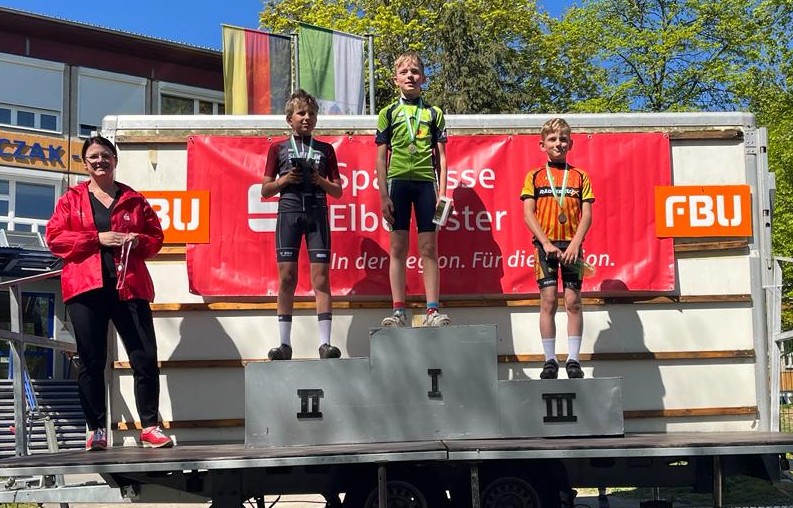 Finsterwalde U11 Anfängerennen 2 Platz Emil Golchert