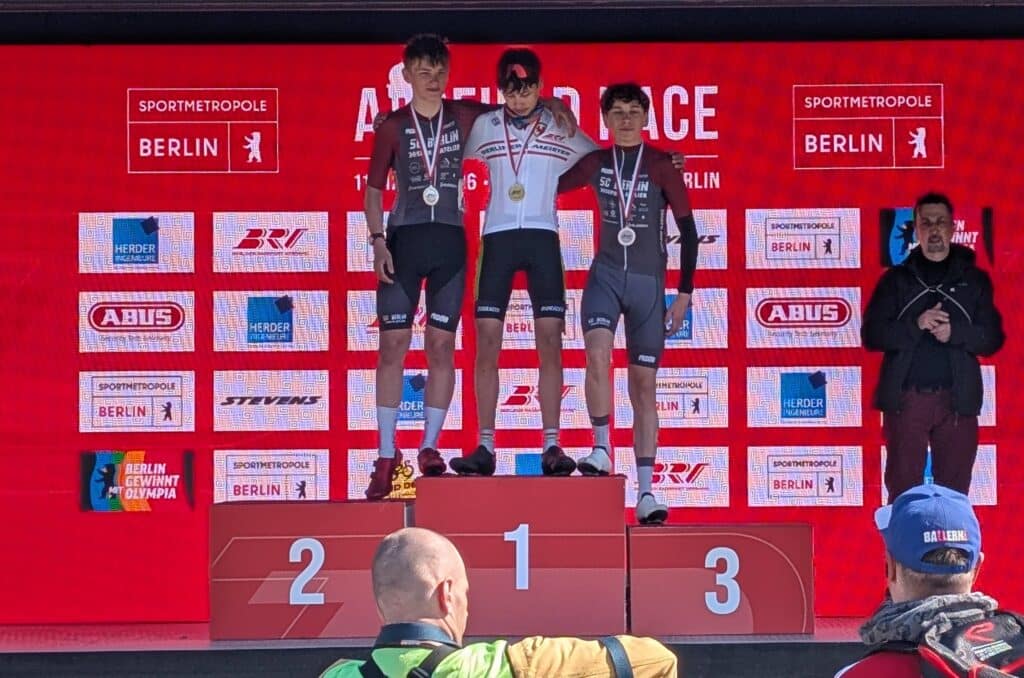LVM Rundstrecke U15m 2 Platz Stephan Max Ringel 3 Platz Wolf Annas