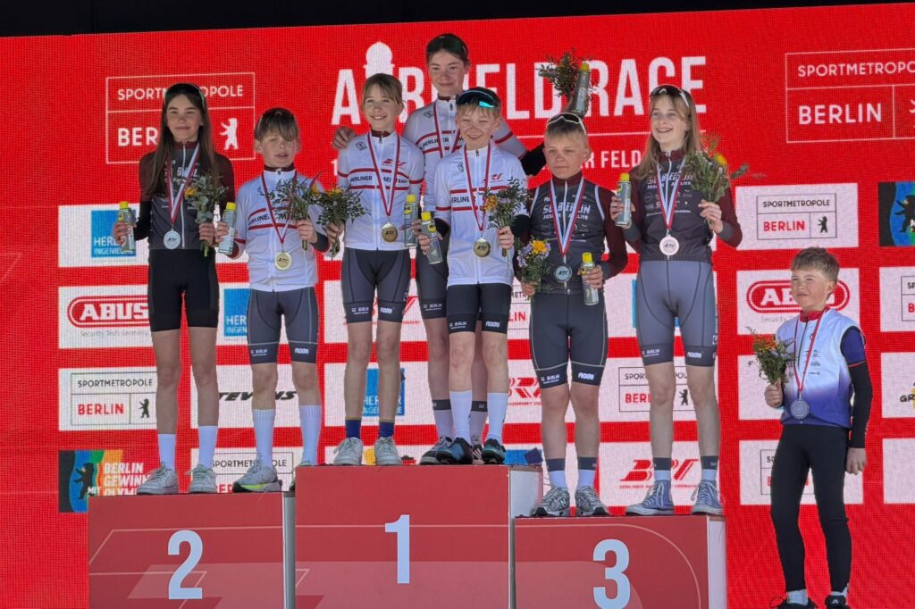 LVM Rundstrecke alle U11 und U13 Podestplätze